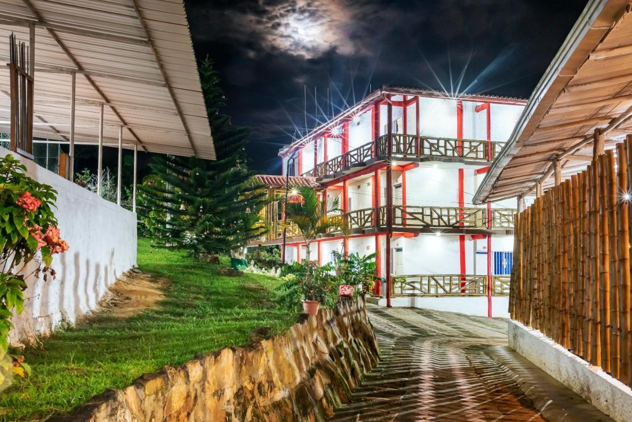 Hotel Verde Menta ซานกิล ภายนอก รูปภาพ