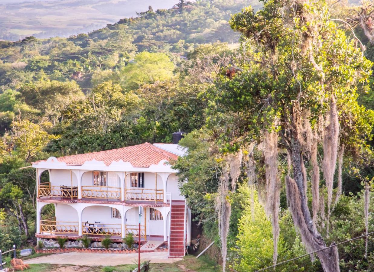 Hotel Verde Menta ซานกิล ภายนอก รูปภาพ